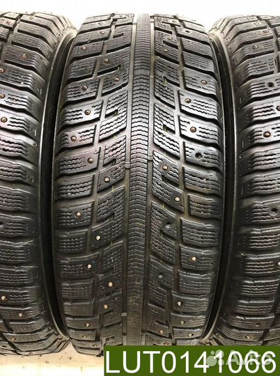 Kumho I'Zen KW22 215/55 R17 98T