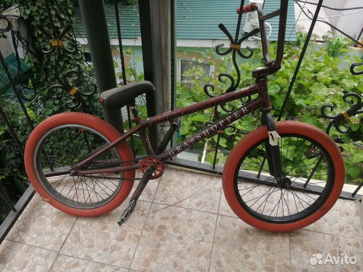 Трюковой велосипед bmx Grasshopper