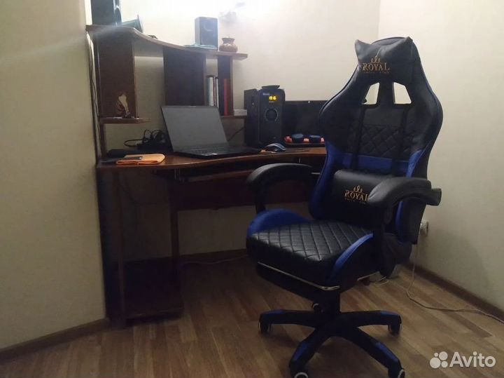 Офисное кресло (геймерское). Кресло для директора