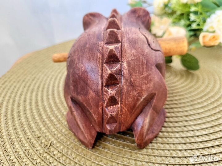 Денежная жаба гуиро хотей