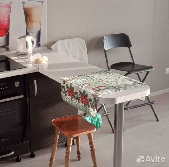 Барные стулья 2 шт