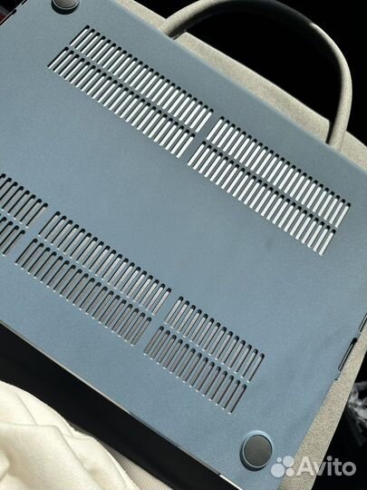 Чехол накладка на macbook 16 pro
