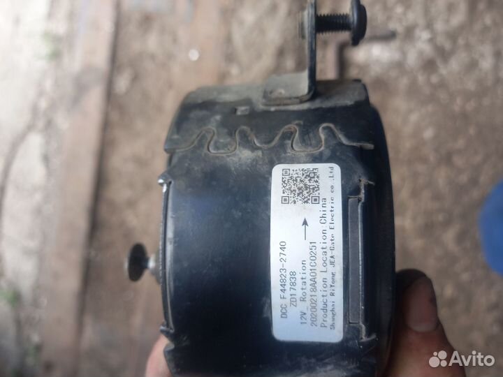 Моторчик вентилятора охлаждения