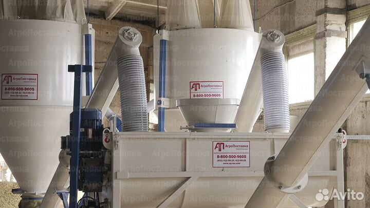 Смеситель для комбикорма горизонтальный сг-1,5