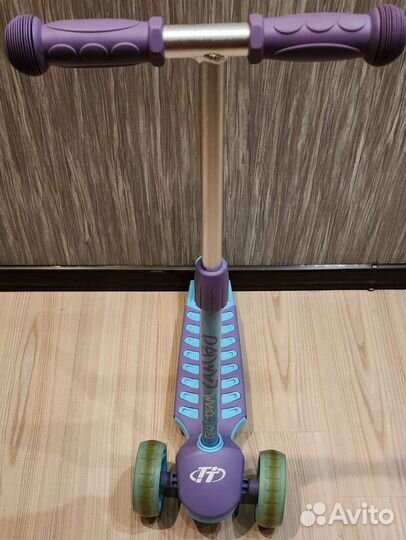 Самокат детский трехколесный бу