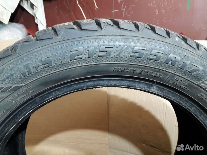 Goodyear Ultragrip 600 215/55 R17 98T