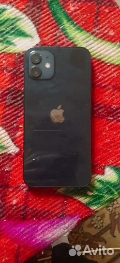 iPhone 12, 64 ГБ