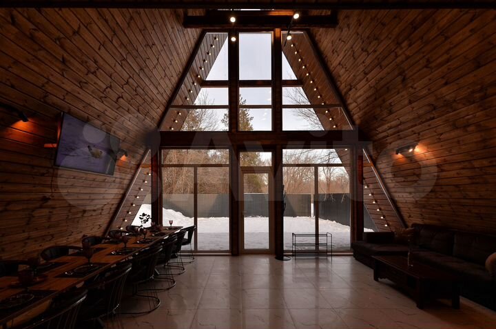 Дом 131 м² на участке 5,5 сот.