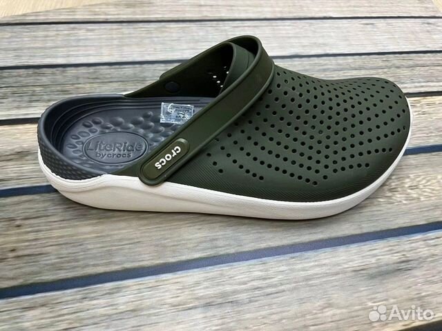 Crocs