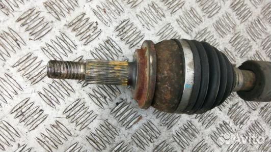 Привод передний правый toyota avensis T27 (86P23N1