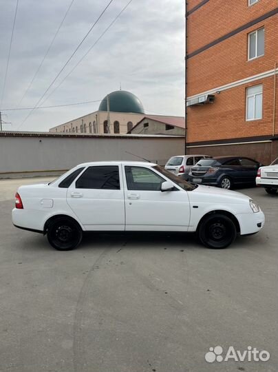 LADA Priora 1.6 МТ, 2011, 320 000 км