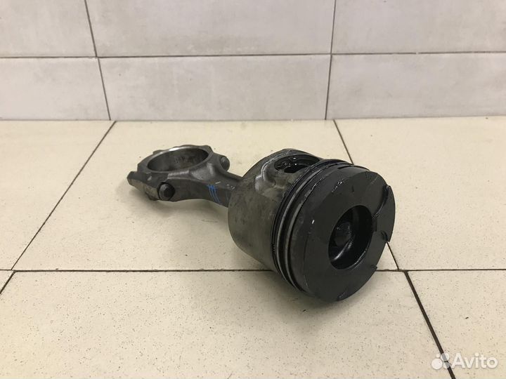 Поршень с шатуном L200 (KB) 2006-2016