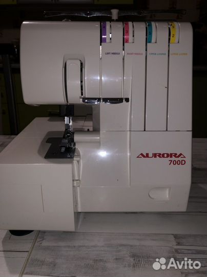 Оверлок Aurora 700 d