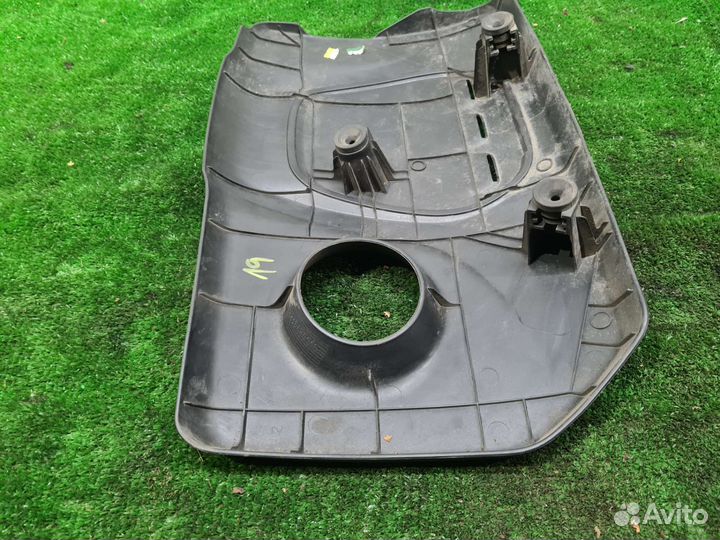 Декоративная крышка двигателя Kia Ceed 2 2012/2018