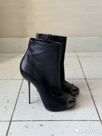 Туфли Christian Louboutin 40