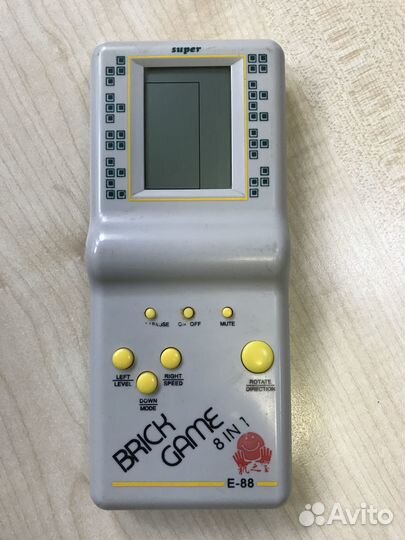 Тетрис brick game 8 in 1 E 88 (ретро)