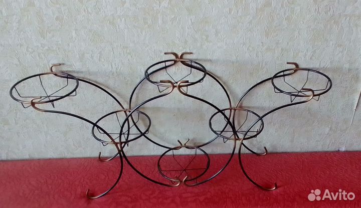 Подставки для цветов, на подоконник