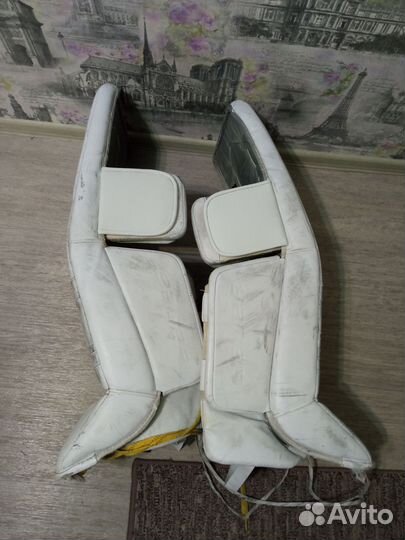 Вратарские щитки