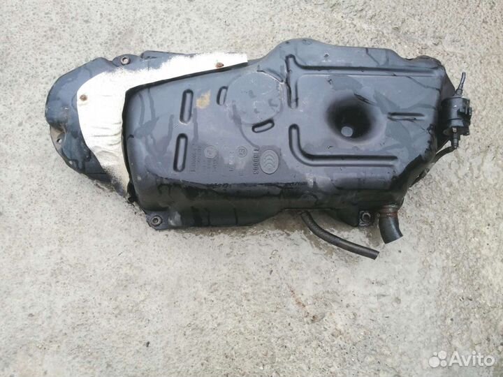 Geely MK Cross - Бак топливный / Бензобак