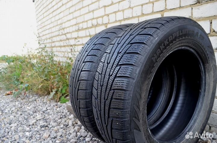 Nokian Tyres Hakkapeliitta R SUV 235/65 R17