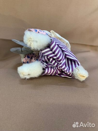 Механическая игрушка заяц, кролик с тарелками