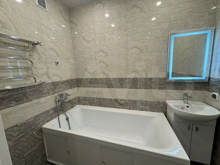 2-к. квартира, 55 м², 2/9 эт.