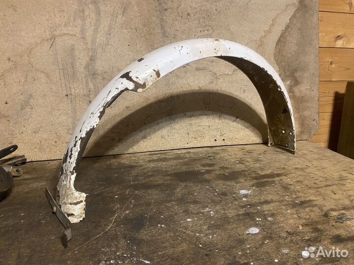 Заднее крыло Рига