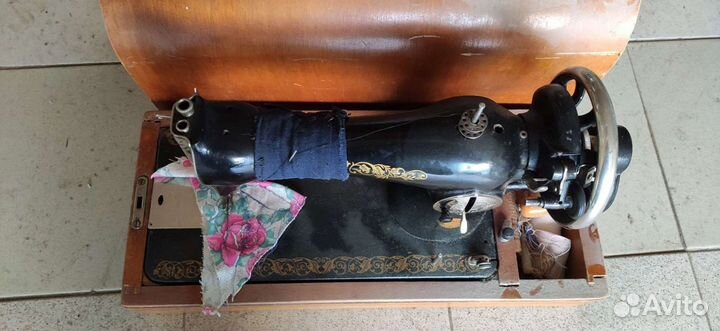 Швейная машинка пмз им. Калинин