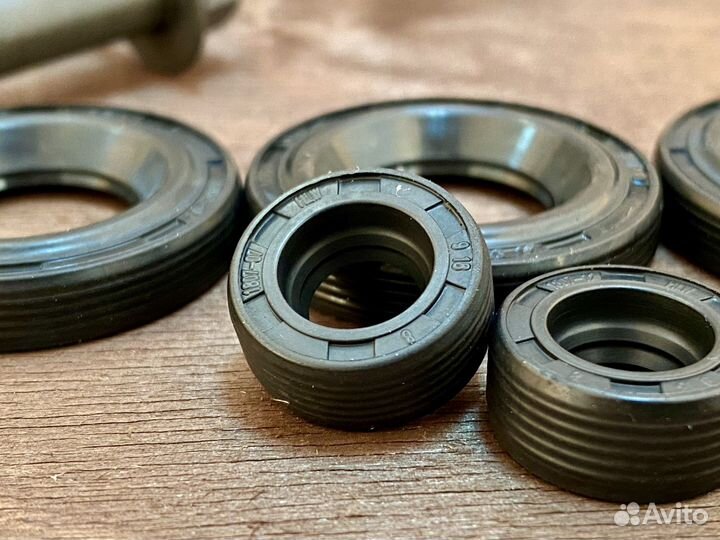 Комплект прокладок клапанной крышки Cummins 2.8