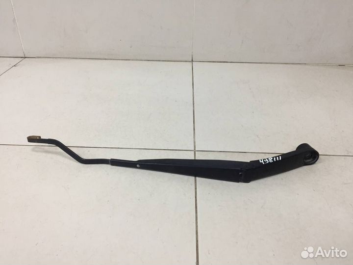 Поводок стеклоочистителя передний левый Hyundai So