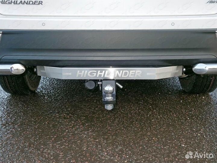 Фаркоп Toyota Highlander 2017