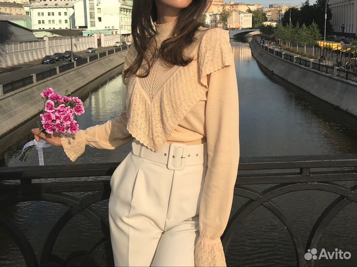 Кофта с кружевом Zara