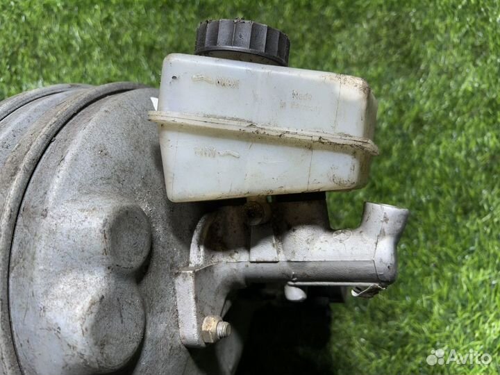 Вакуумный усилитель тормозов Mercedes Benz E-Class