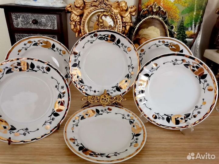 Набор столовой посуды. Винтаж. Вирбилки