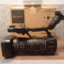 Видеокамера Sony HXR-NX5M