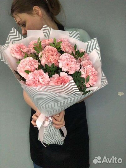 Букеты и композиции