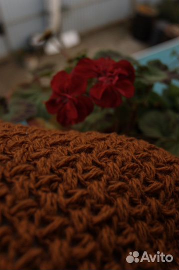 Подушка вязаная