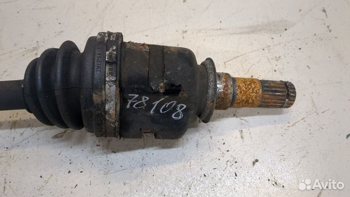 Полуось левая передняя Toyota Avensis 1