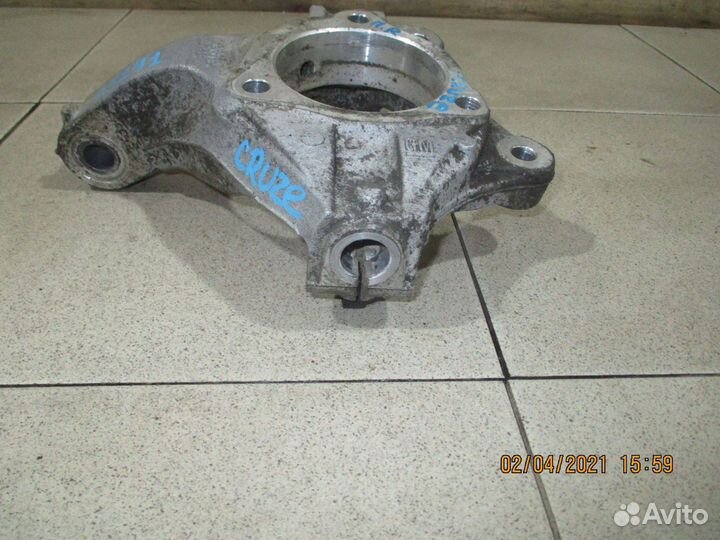 Кулак поворотный передний правый Chevrolet Cruze