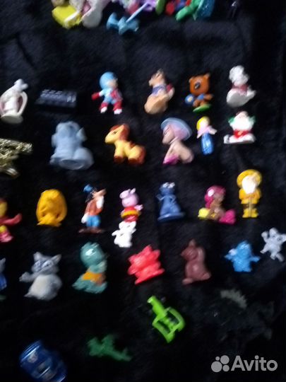 Игрушки из киндера пакетом, более 100 шт
