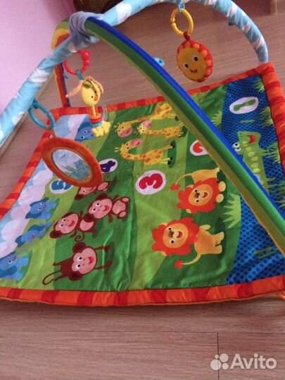 Развивающий коврик «Зоопарк»