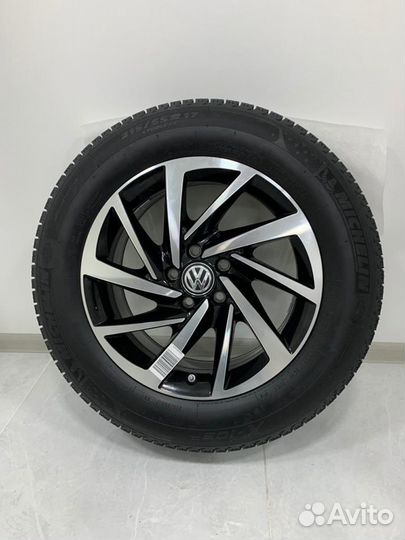 R17 Michelin X-Ice XI3 215/65, PCD 5x112 DIA 57.1