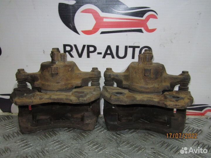 Суппорт передний Nissan Primera P11E 1996-2002