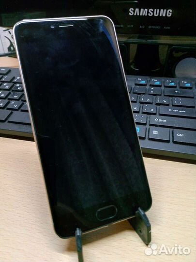 Телефон Meizu m3 mini