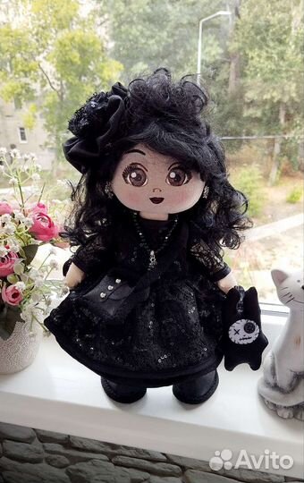 Текстильная интерьерная кукла Уэнсдэй