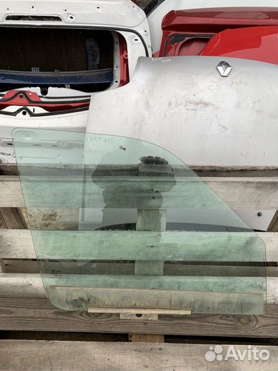 Стекло двери переднее правое УАЗ патриот