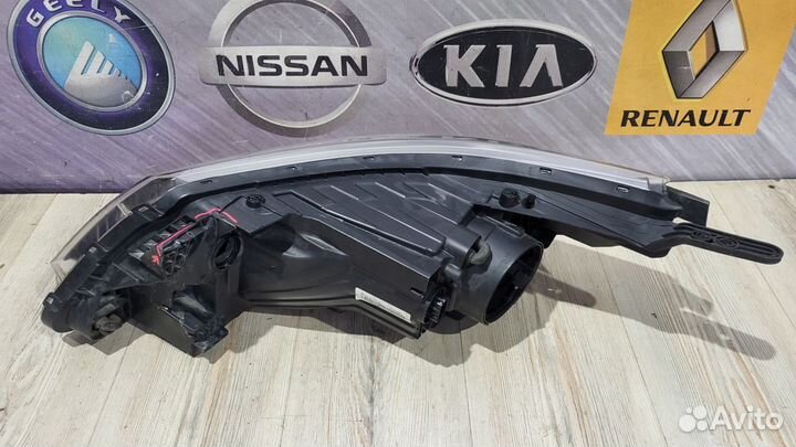 Фара Kia RIO 3 Прав