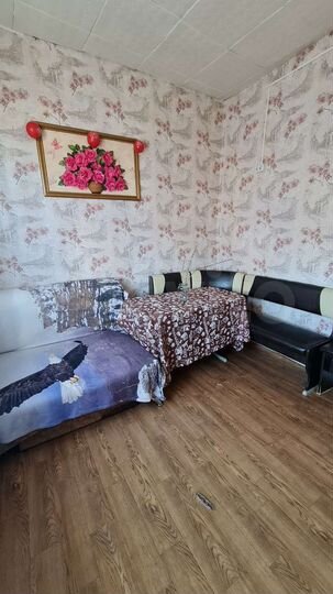 3-к. квартира, 50 м², 1/1 эт.