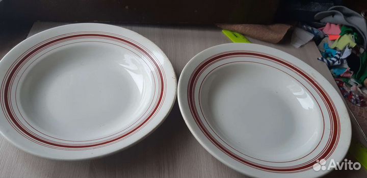 Тарелки разные