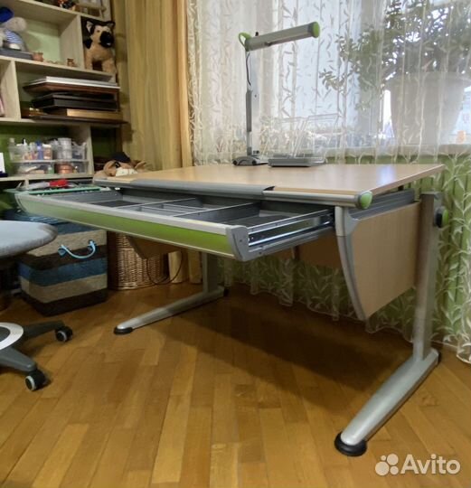 Письменный стол-парта moll Runner classic